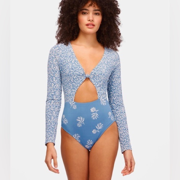 Billabong Long Sleeve Swimsuit - Picture 2 of 8